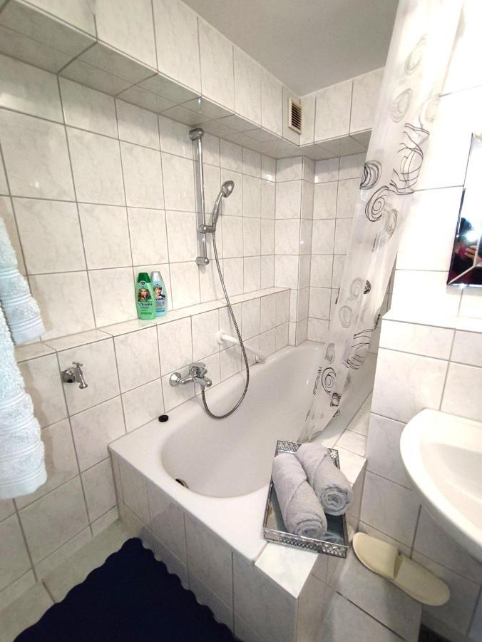 Apartamento Klein Aber Fein 2 Düren - Eifel Exterior foto